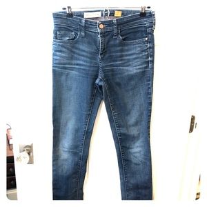 *SOLD* Skinny stretch denim